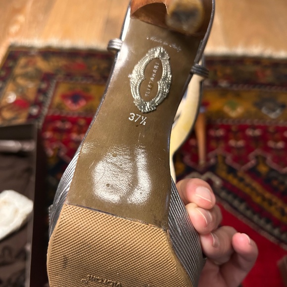 Size 37.5 Elie Tahari Stilettos - Picture 2 of 5